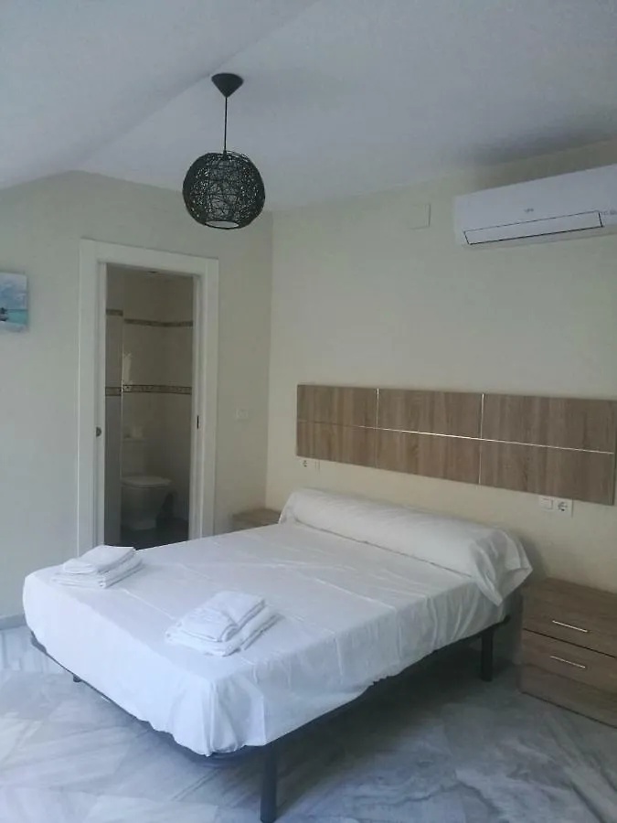 Apartamentos Edificio Vicente Малага